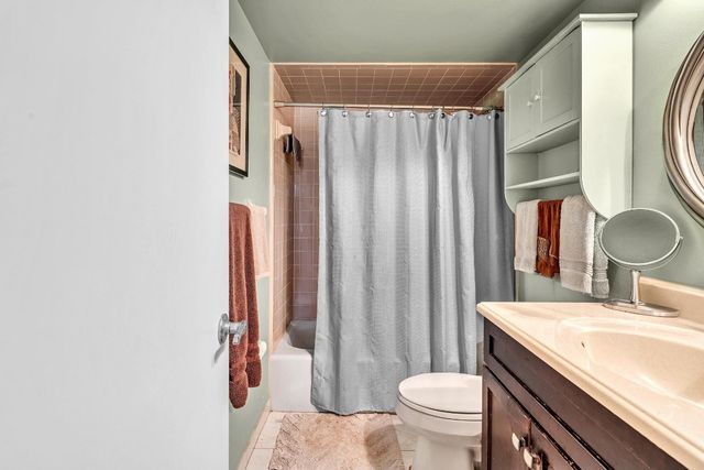 9050 Jacaranda Lane 3, Plantation, FL 33324