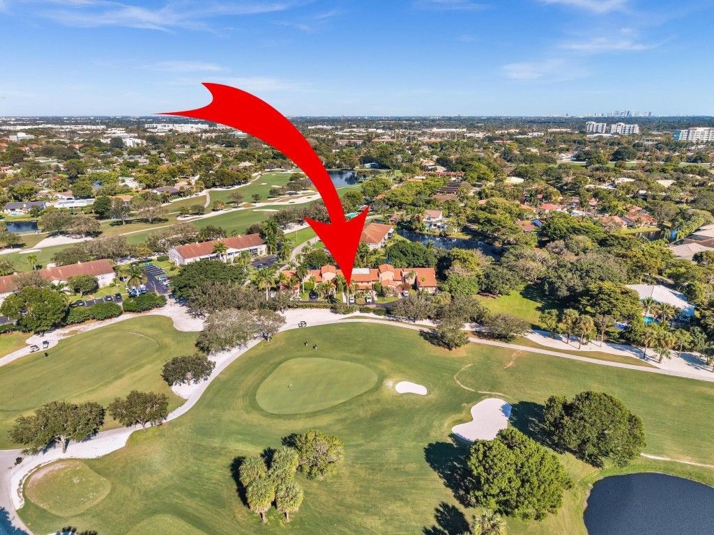 9050 Jacaranda Lane 3, Plantation, FL 33324