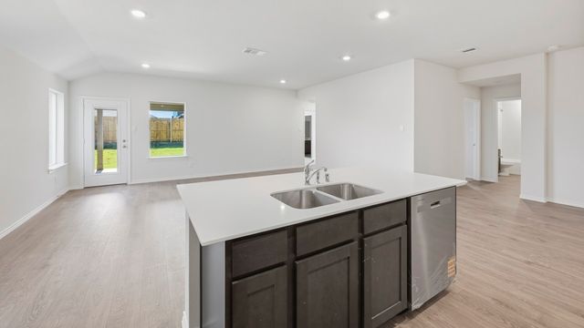 4112 Olivia Lane, Sanger, TX 76266