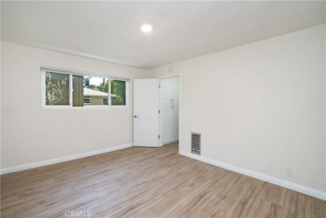 1405 E 1st 10, Long Beach, CA 90802