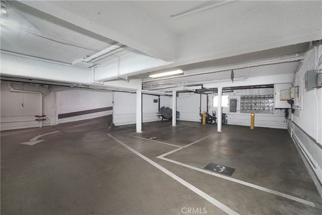 1405 E 1st 10, Long Beach, CA 90802