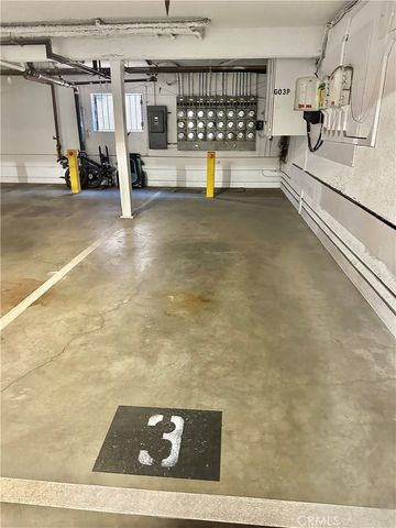 1405 E 1st 10, Long Beach, CA 90802