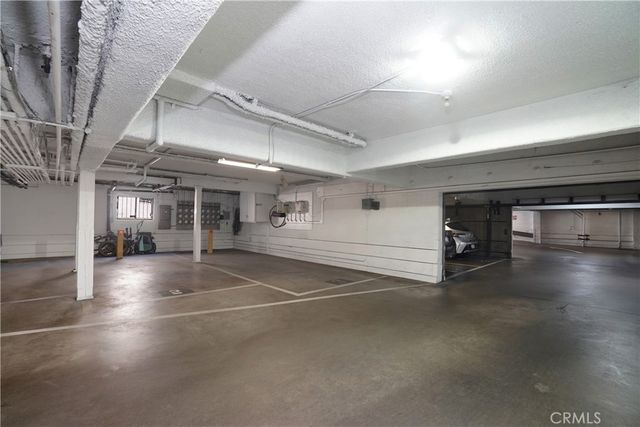 1405 E 1st 10, Long Beach, CA 90802