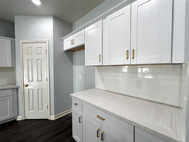 1216 Deputy O Mcduffie Jr Street, Cleveland, TX 77327