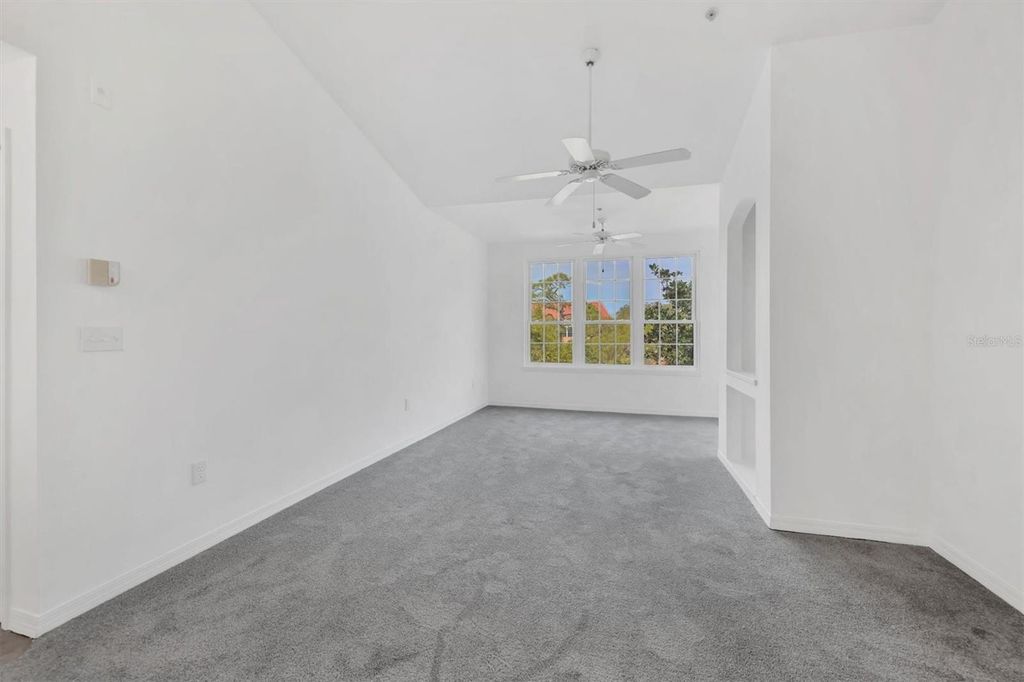 Image 10 of property listing at 4110 CENTRAL SARASOTA PARKWAY 135, Sarasota, FL 34238