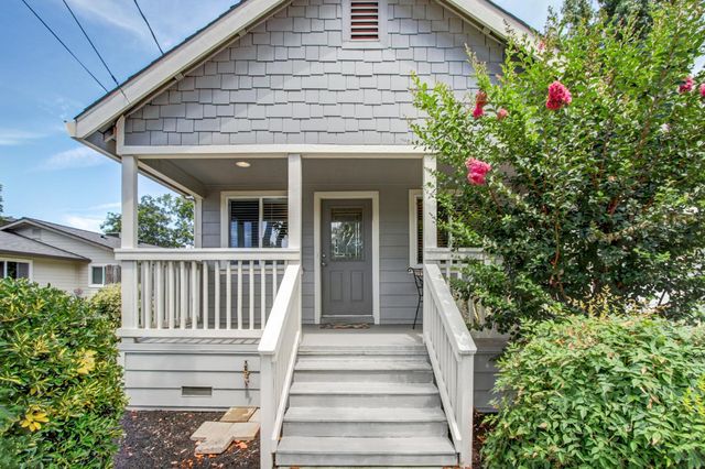 411 Berkeley Ave, Roseville, CA 95678