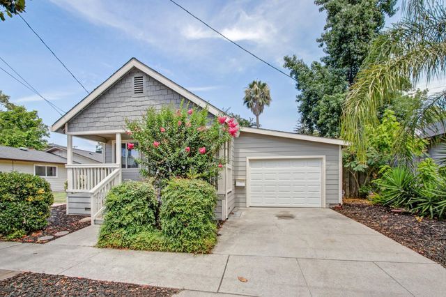 411 Berkeley Ave, Roseville, CA 95678