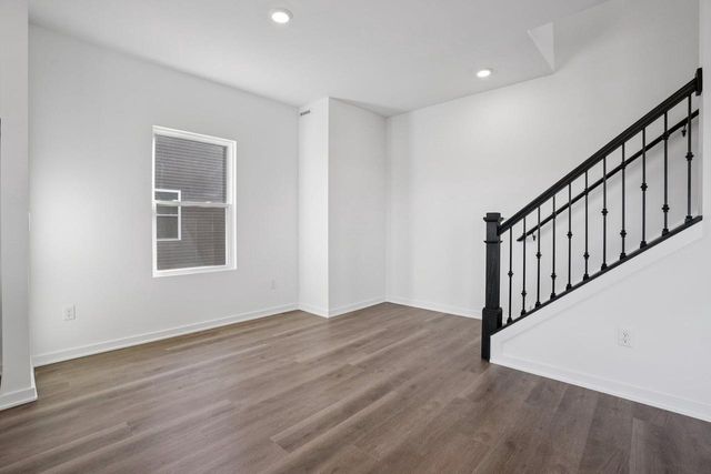 7038 Oakmont ROAD, Mount Pleasant, WI 53403