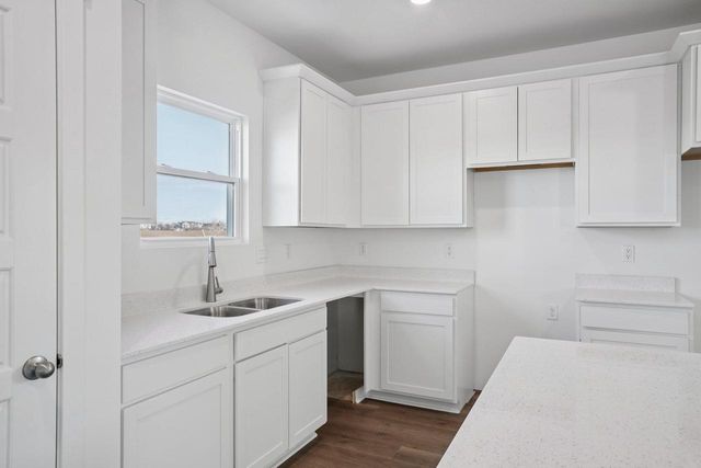 7038 Oakmont ROAD, Mount Pleasant, WI 53403