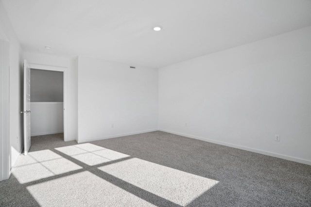 7038 Oakmont ROAD, Mount Pleasant, WI 53403