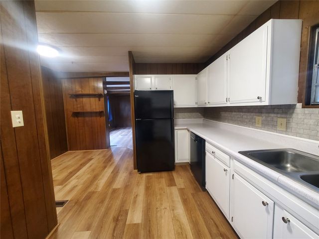 18379 Thomas Street, Cleveland, TX 77328