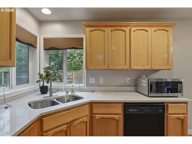1109 Se 182ND Ave, Vancouver, WA 98683