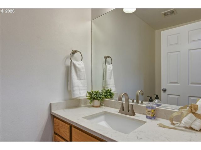 1109 Se 182ND Ave, Vancouver, WA 98683