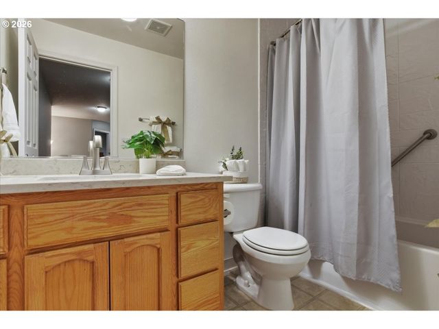 1109 Se 182ND Ave, Vancouver, WA 98683