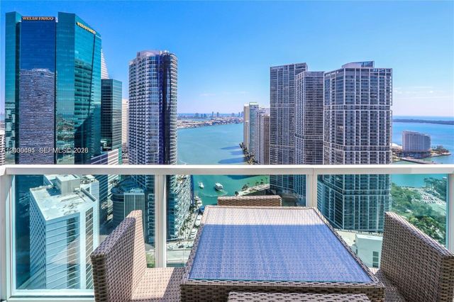 31 SE 5th St 4212, Miami, FL 33131