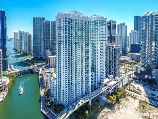 31 SE 5th St 4212, Miami, FL 33131