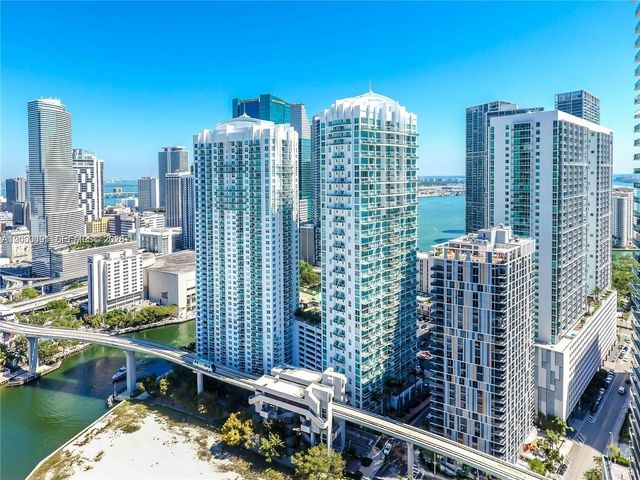 31 SE 5th St 4212, Miami, FL 33131
