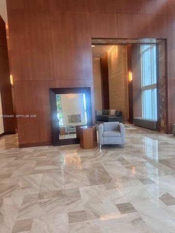 31 SE 5th St 4212, Miami, FL 33131