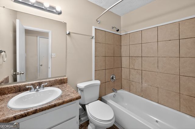 3333 Saxony Way, Lithonia, GA 30038