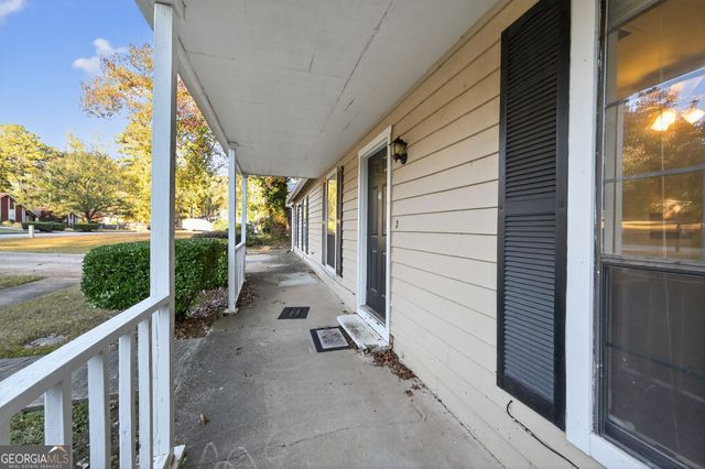 3333 Saxony Way, Lithonia, GA 30038