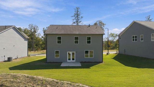 801 Lost Creek Parkway, Dallas, GA 30132