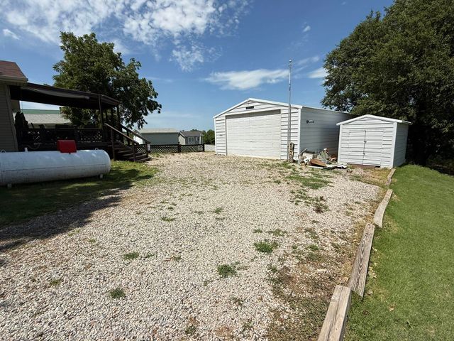 53 Yankee Run, Geneseo, KS 67444