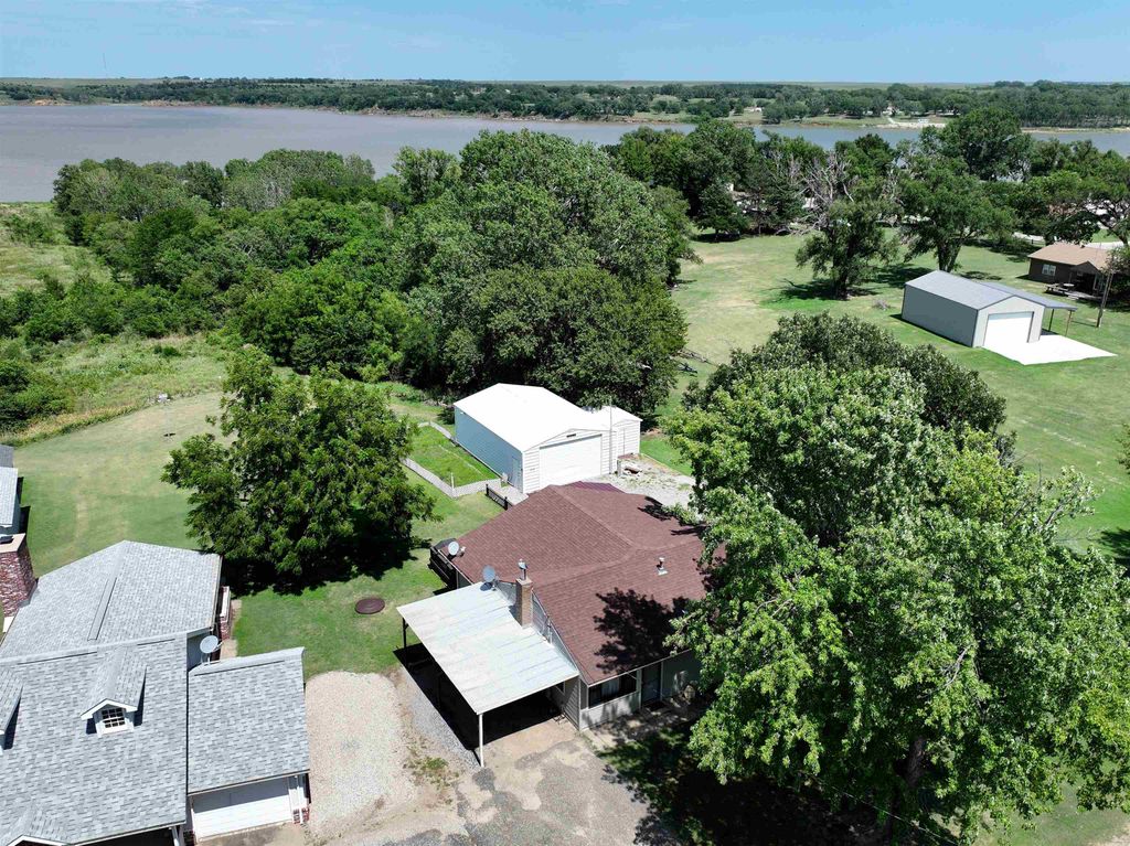 53 Yankee Run, Geneseo, KS 67444