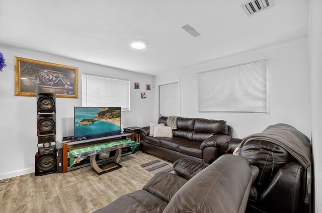 726 Phippen Waiters Road, Dania Beach, FL 33004