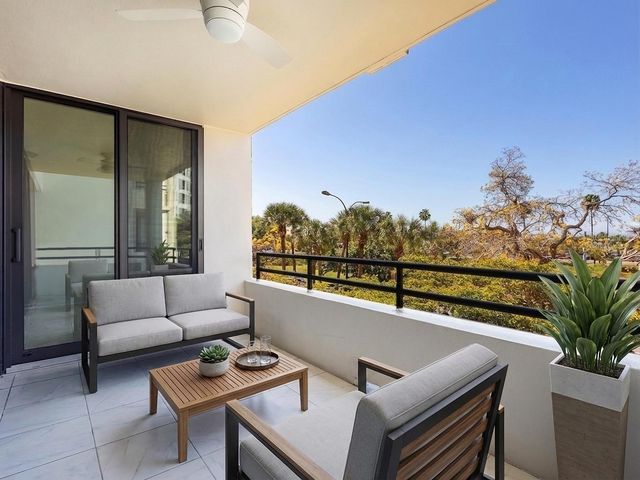 1255 N GULFSTREAM AVENUE 205, Sarasota, FL 34236