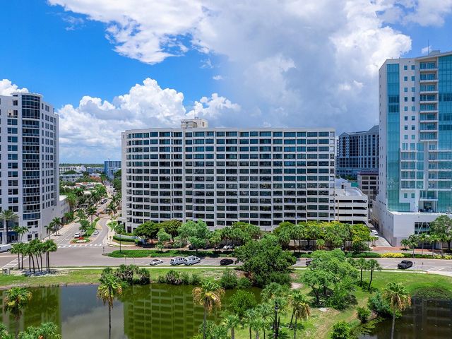 1255 N GULFSTREAM AVENUE 205, Sarasota, FL 34236