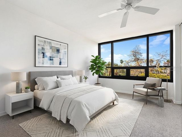 1255 N GULFSTREAM AVENUE 205, Sarasota, FL 34236