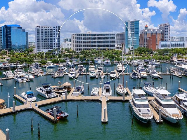 1255 N GULFSTREAM AVENUE 205, Sarasota, FL 34236