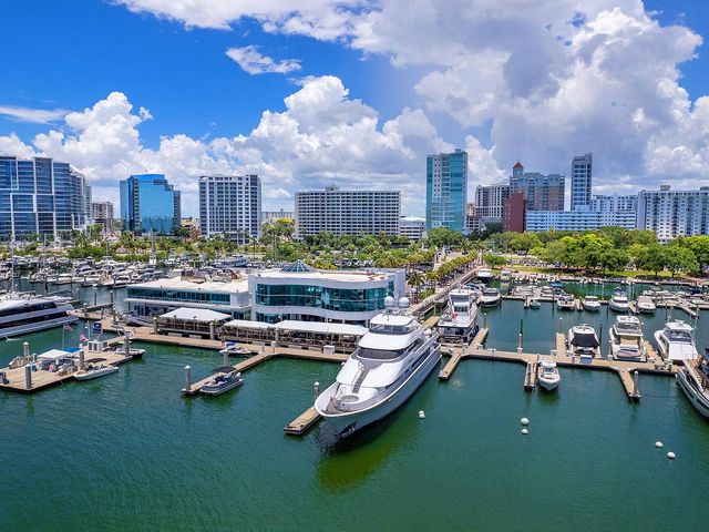 1255 N GULFSTREAM AVENUE 205, Sarasota, FL 34236