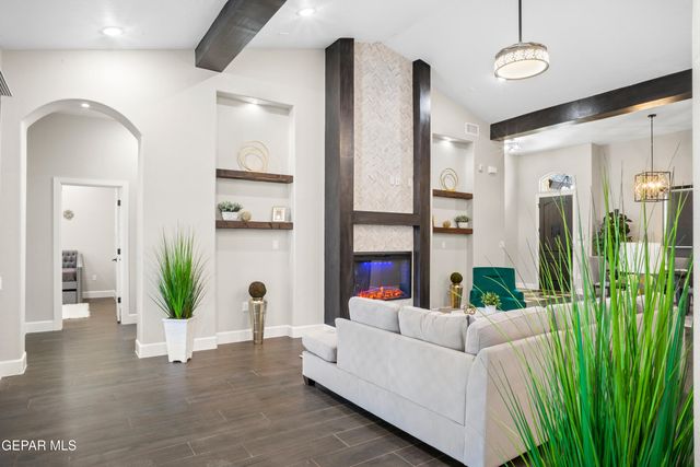 14545 CHARLES FOSTER Avenue, El Paso, TX 79938