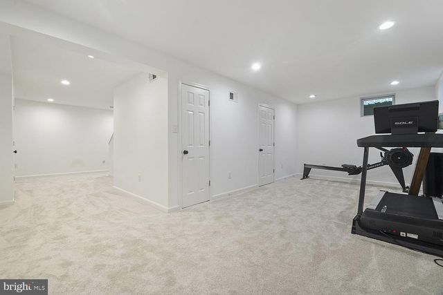 9455 KEEPSAKE WAY, Columbia, MD 21046