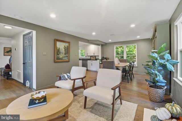 9455 KEEPSAKE WAY, Columbia, MD 21046