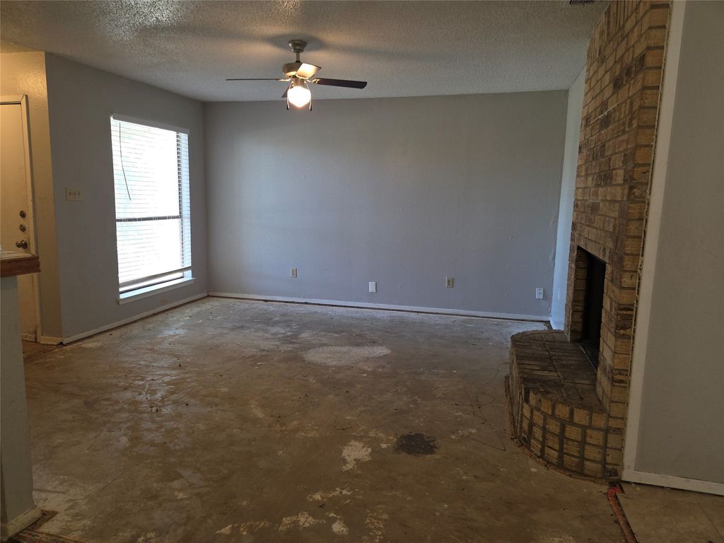 2400 Monte Carlo Drive A, Arlington, TX 76015 — photo 3
