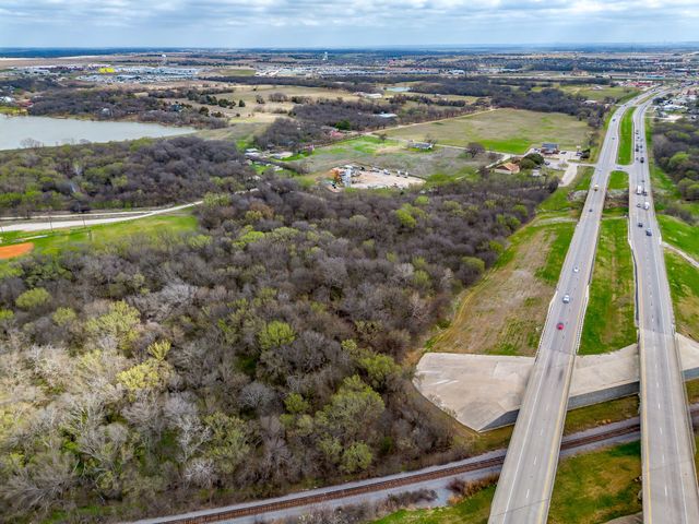 6333 E Highway 67, Alvarado, TX 76009