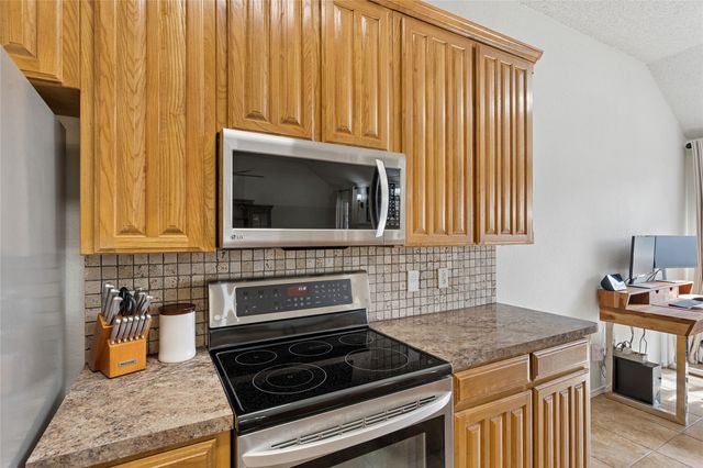 1517 Bailey Drive, Azle, TX 76020