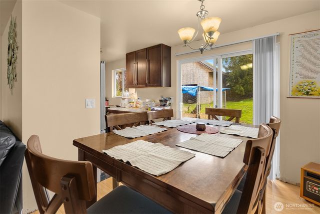 14508 SE 276th Place, Kent, WA 98042