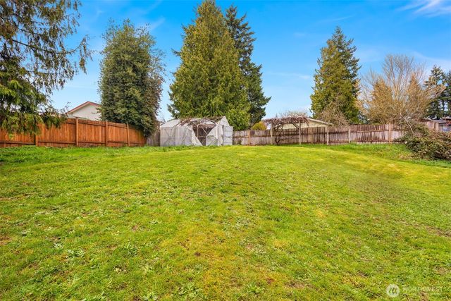 14508 SE 276th Place, Kent, WA 98042