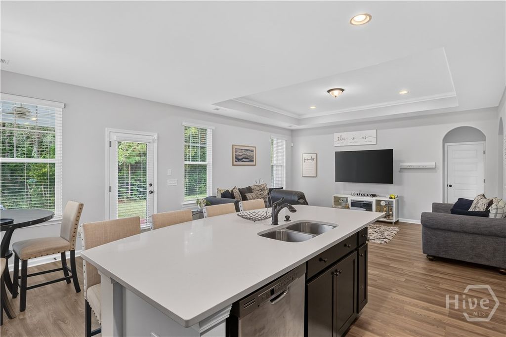 Image 19 of property listing at 4881 Castleoak Drive, Richmond Hill, GA 31324