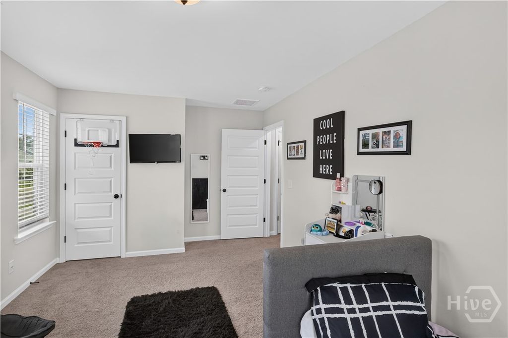 Image 30 of property listing at 4881 Castleoak Drive, Richmond Hill, GA 31324