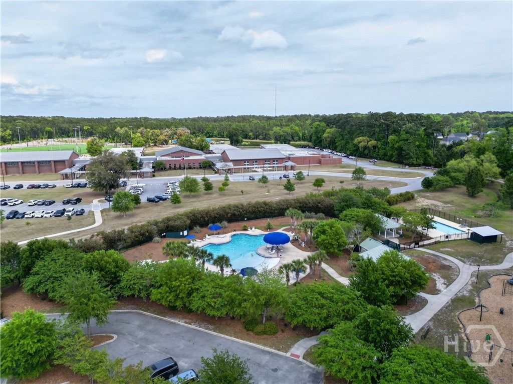 Image 39 of property listing at 4881 Castleoak Drive, Richmond Hill, GA 31324