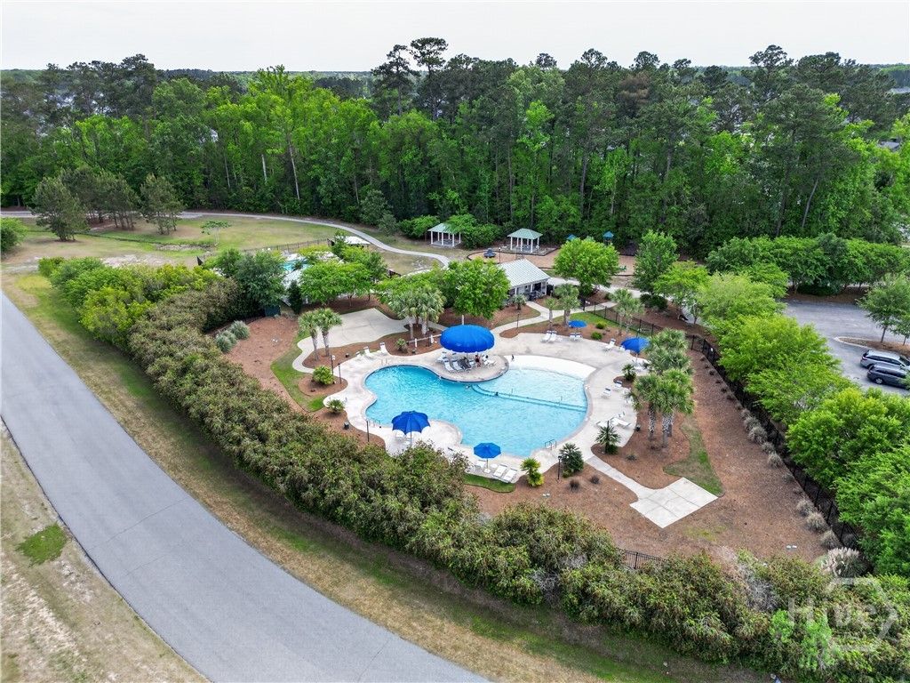 Image 41 of property listing at 4881 Castleoak Drive, Richmond Hill, GA 31324