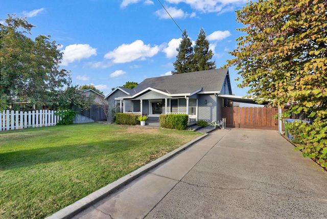 3308 Fresno St, Denair, CA 95316
