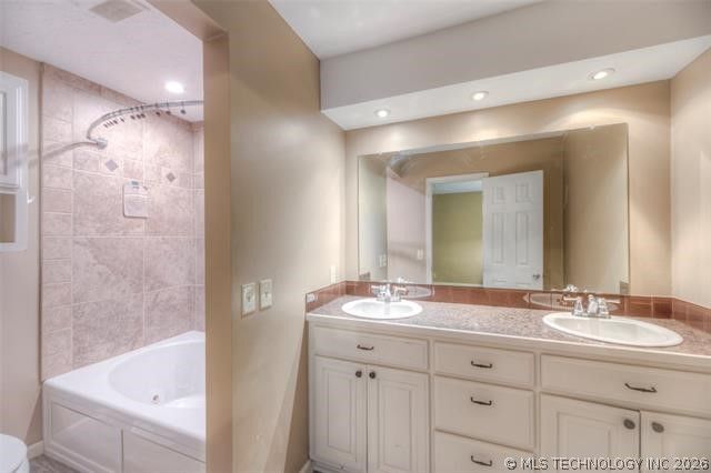 9031 E 67th Place, Tulsa, OK 74133
