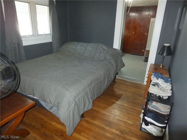 4712 Gifford Avenue, Cleveland, OH 44144