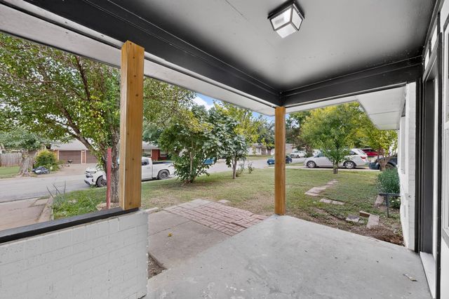 1918 Proctor Drive, Grand Prairie, TX 75051