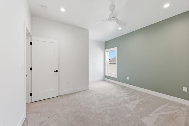 1102 Summit Street, Columbus, OH 43201